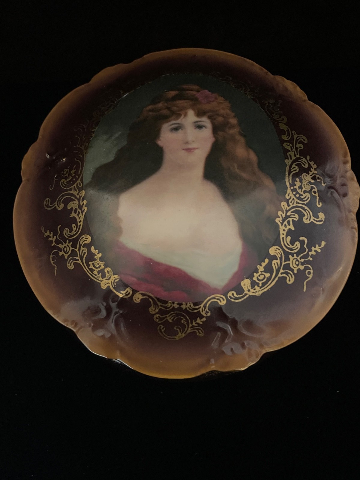 Vintage Jungfrau Porzellan Cameo Trinket Powder Box w/ Hinge German Porcelain