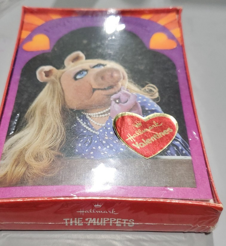 Hallmark Vintage MISS PIGGY MUPPETS Box of Valentines