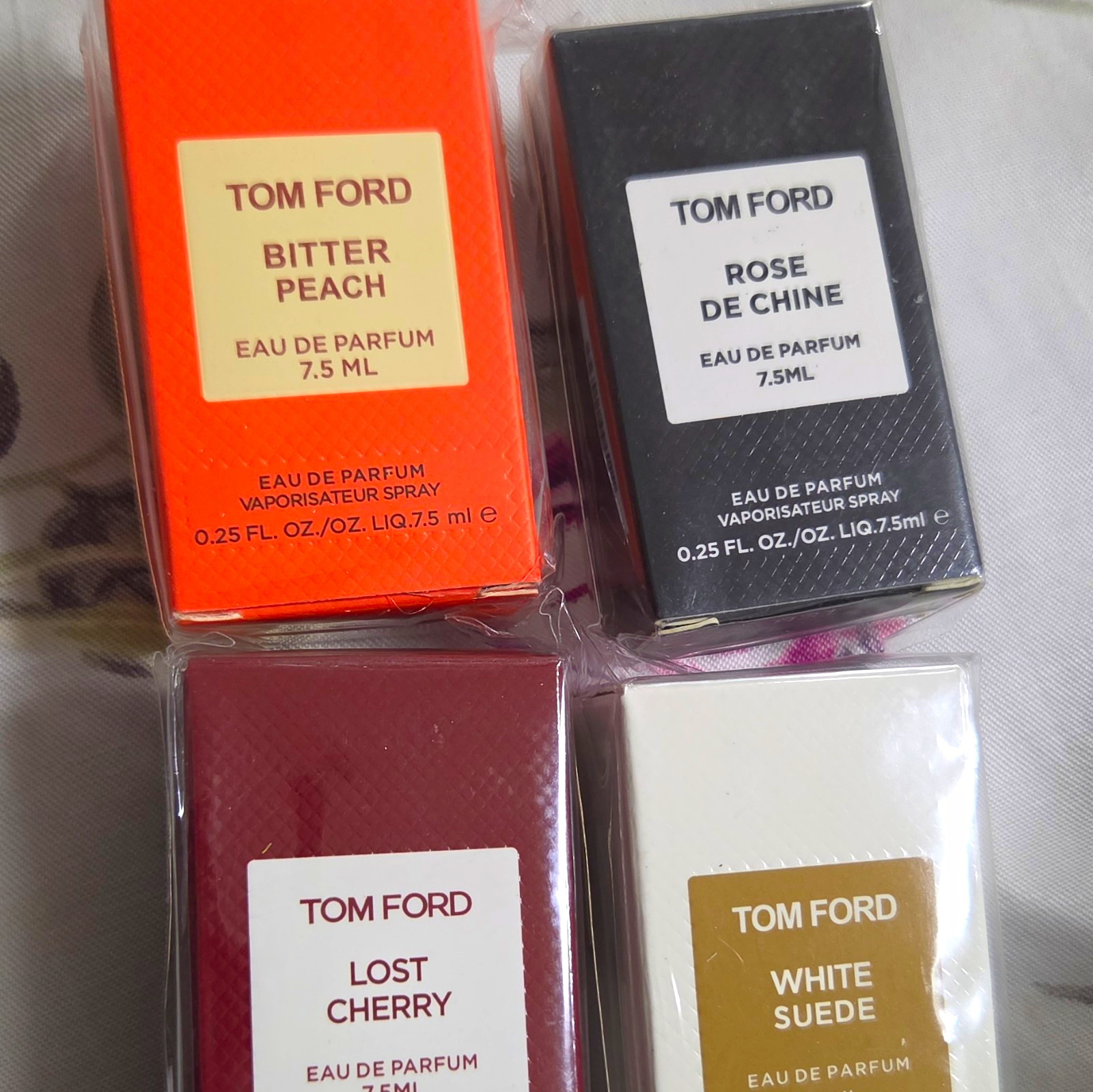 4 Mini Tom Ford Eau de Parfum Miniatures 7.5ml / 0.25 fl oz Bitter Peach Set