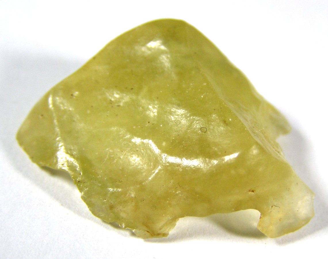 RARE LIBYAN DESERT GLASS - TEKTITE 3.1 x 2.5 cms  6.94 gms METEORITE IMPACT #61