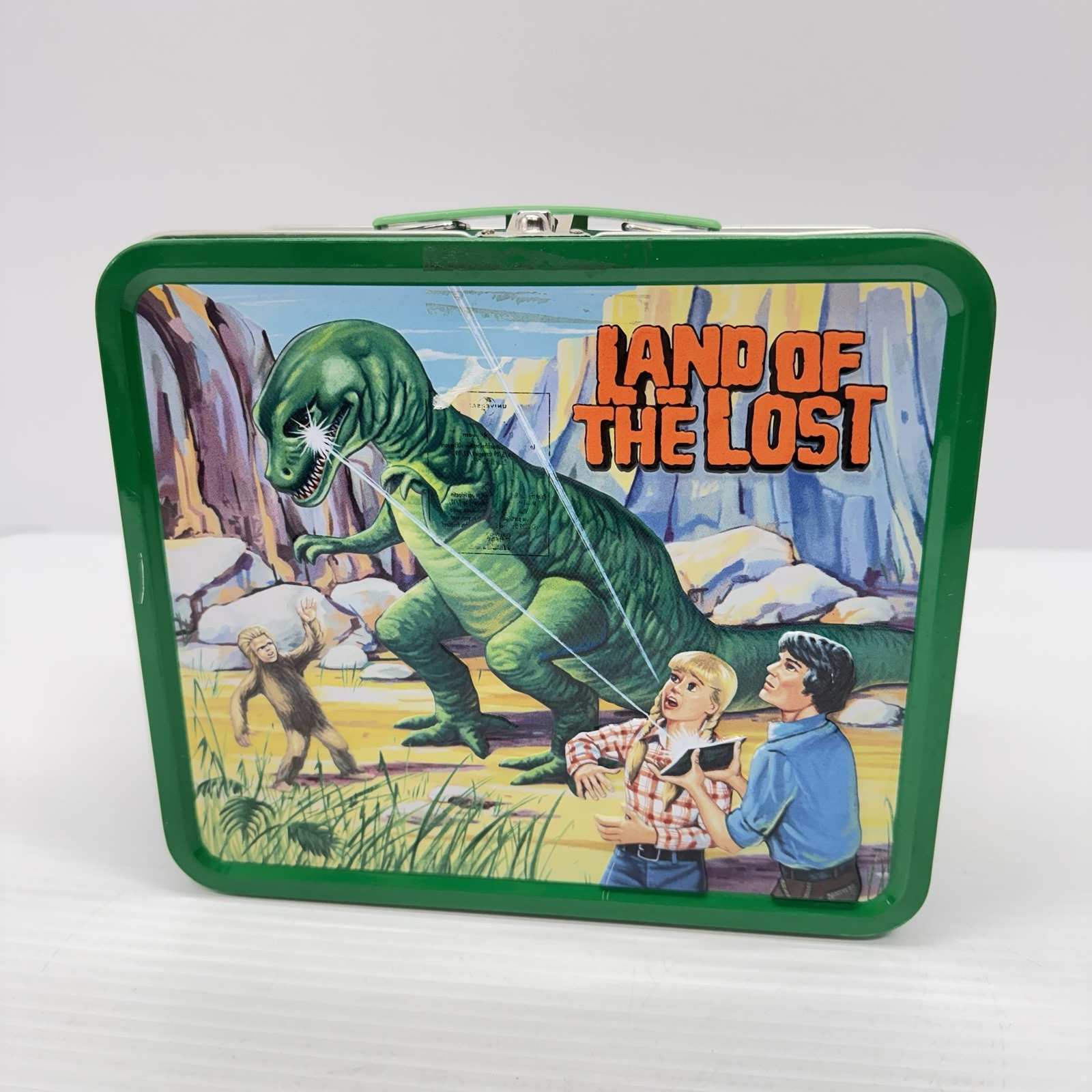 2009 Land of the Lost metal lunchbox Aladdin Krofft NO thermos lunch box