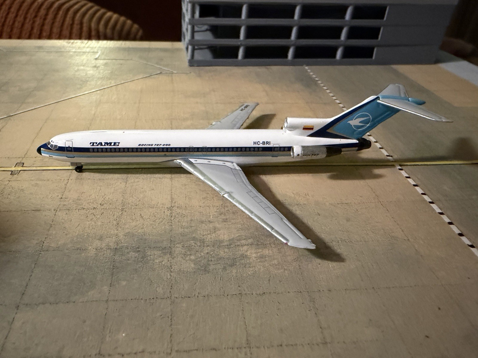 Aeroclassics TAME Airlines Ecuador 727-200 HC-BRI Rare Hangar Club Model. 1/400