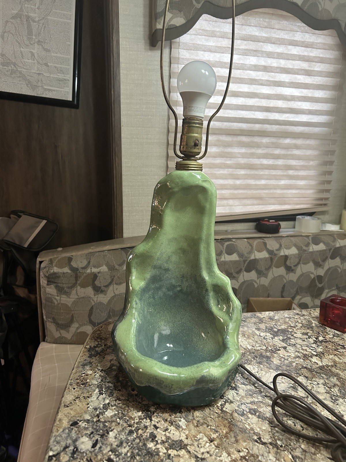 Vtg 1960's Retro Pottery Green Lava Glaze  Large Table Lamp MCM Mod