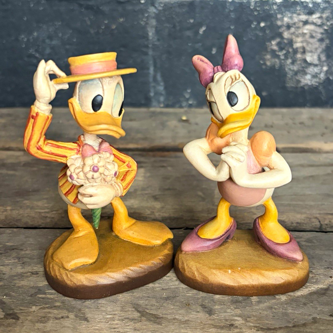 Vintage Disney ANRI Donald Duck & Daisy Duck Limited Edition Figurines – Italy