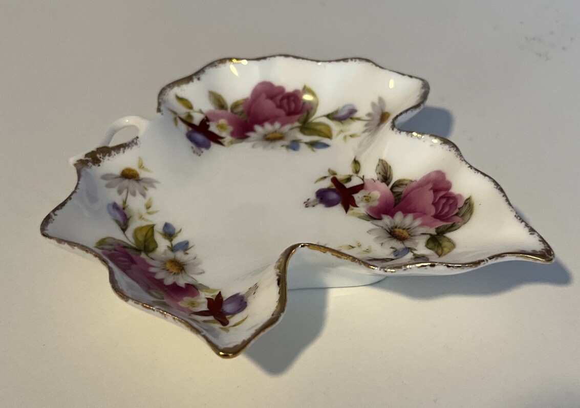 Flambro Summer Rose Collectible Leaf Shaped Fine Bone China Trinket Dish 5\