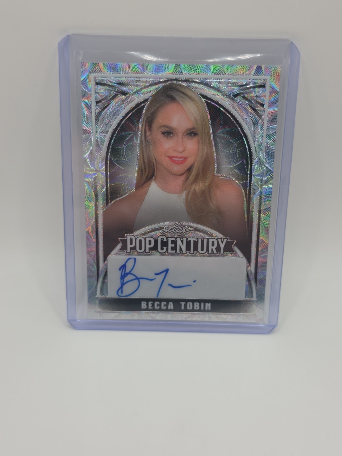 Becca Tobin Autograph 2024 Leaf Pop Century #BA-BT1 #d 25/25 