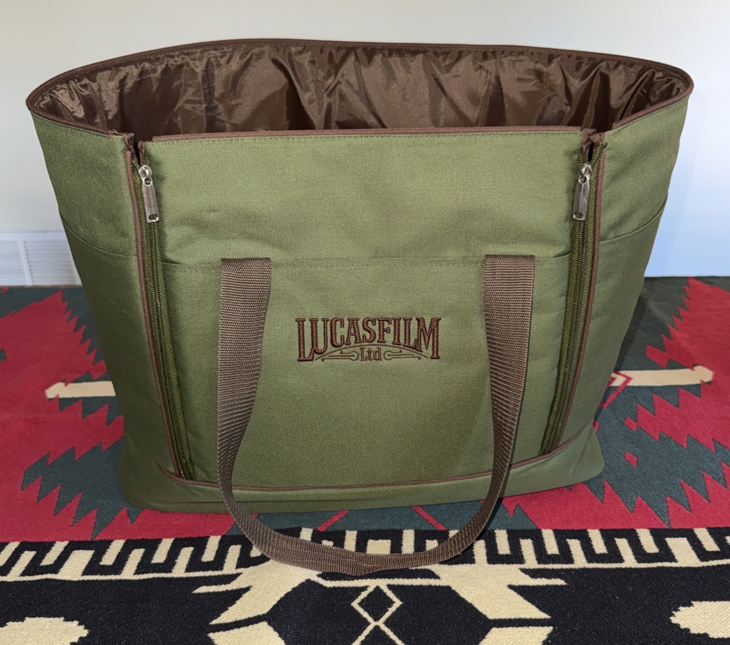 RARE Lucasfilm Ltd. Star Wars Employee Gift Picnic Basket Bag (Bag Only)