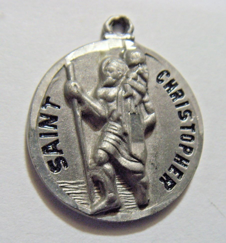 antique Creed catholic Saint Christopher religious raised pendant 55005