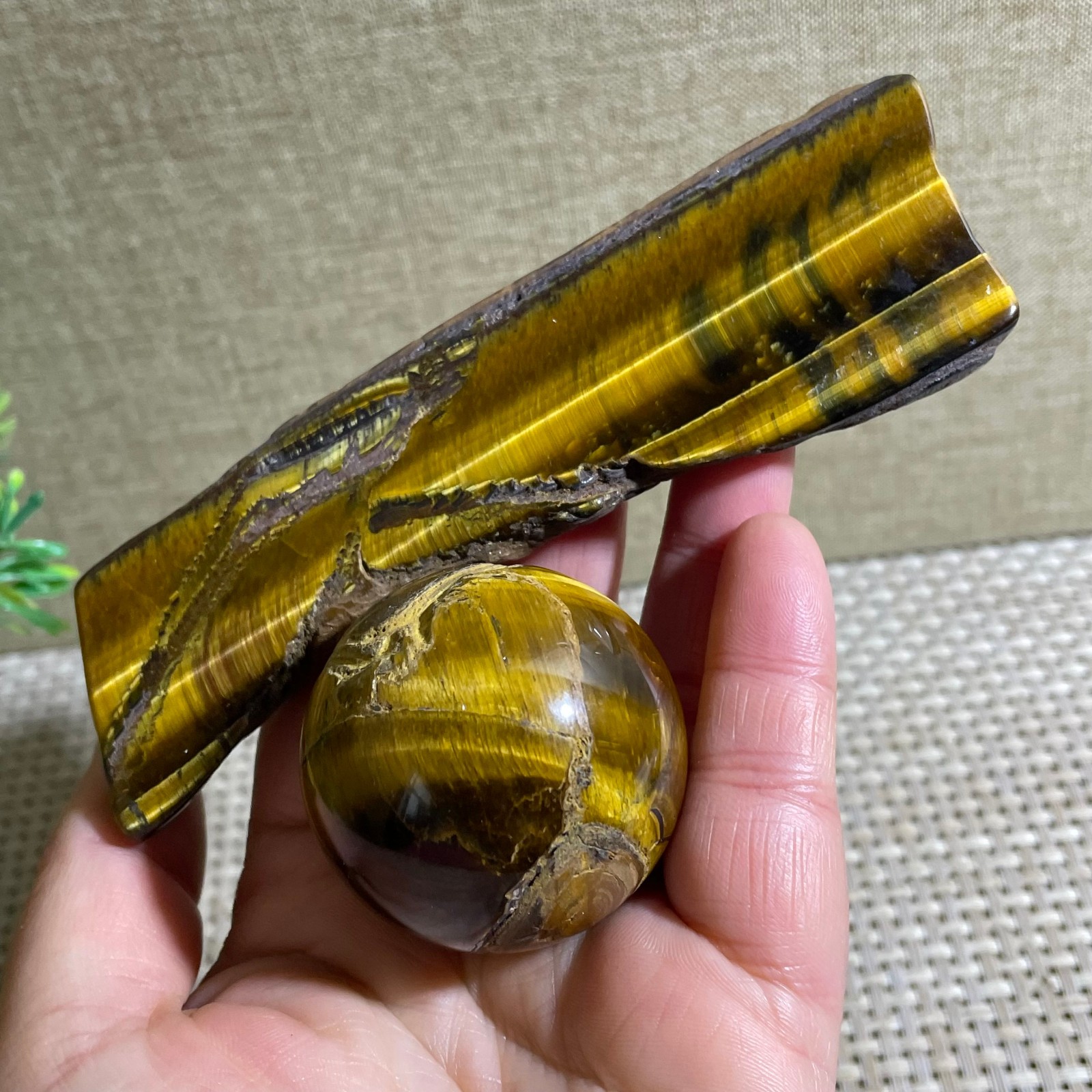 2pcs 194g  tiger\'s-eye Rough Raw Stone Rock Specimen Reiki healing