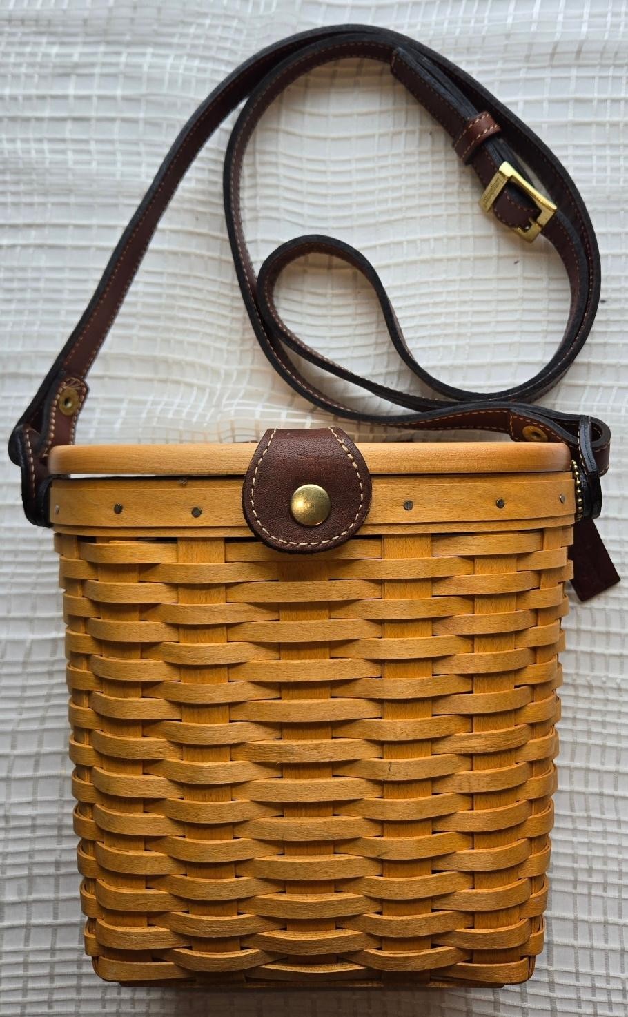 Longaberger Collector\'s Club Purse Basket 2002 In Perfect Condition #4 Longaberger Collector\'s Club Purse Basket 2002 In Perfect Condition #4