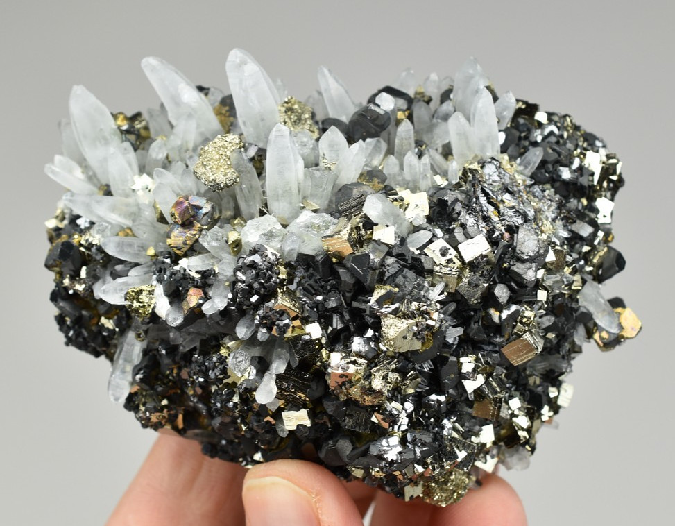 Quartz, Pyrite, Sphalerite - Oppu Mine, Aomori Prefecture, Japan Quartz, Pyrite, Sphalerite - Oppu Mine, Aomori Prefecture, Japan