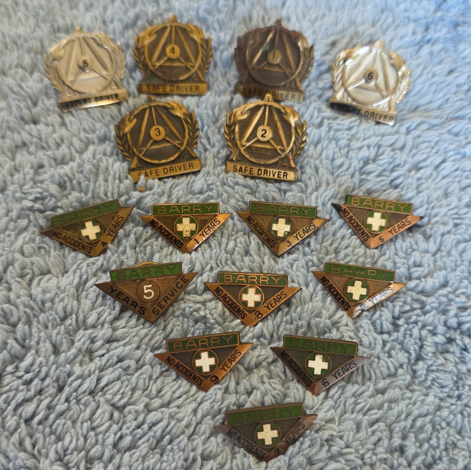 Vintage Lot of 16 Esco Safe Driver Lapel ~ Hat Pins From The 1940s - 1960s ~ WOW