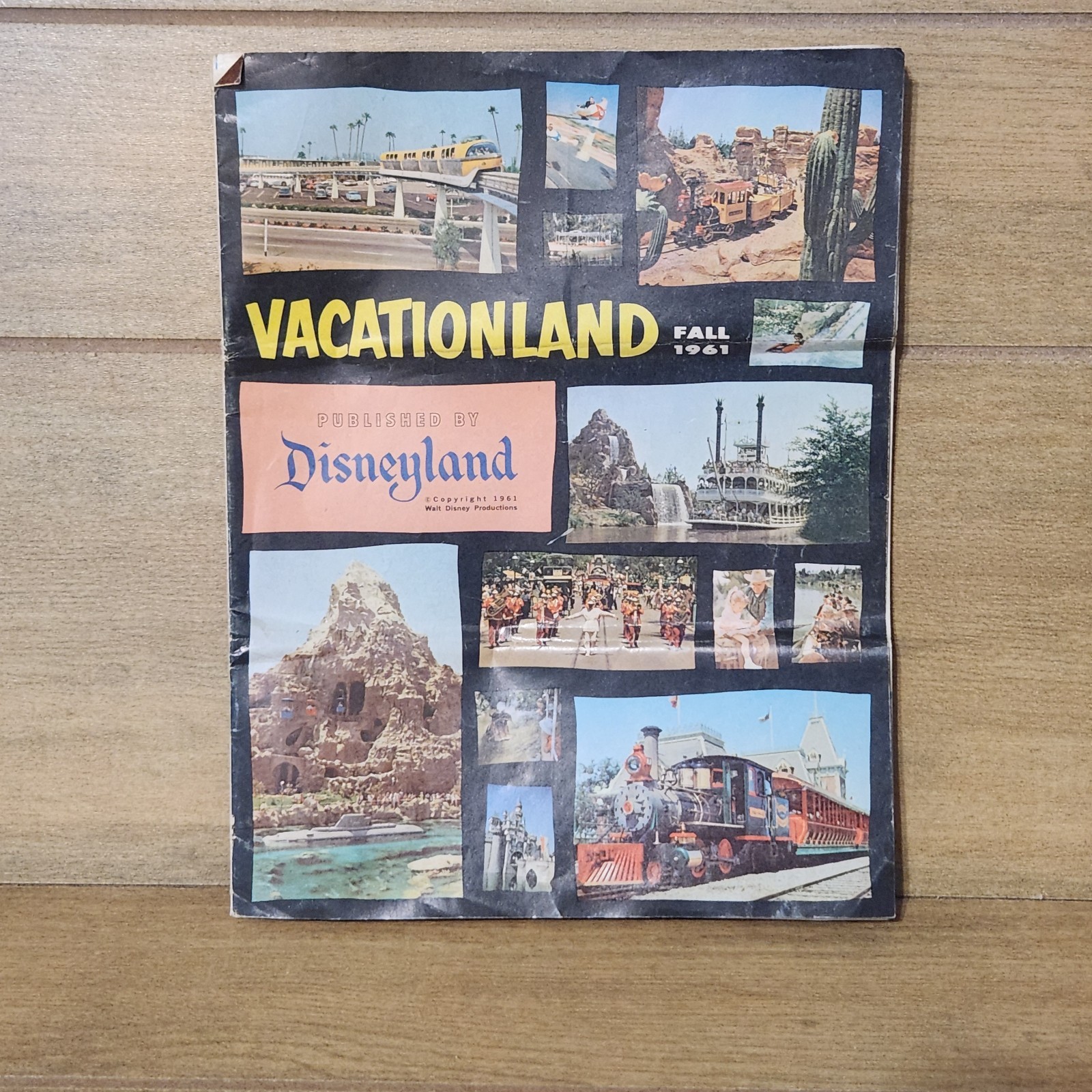 Vintage 1961 Disneyland Vacationland Magazine Fall Walt Disney Map Attractions