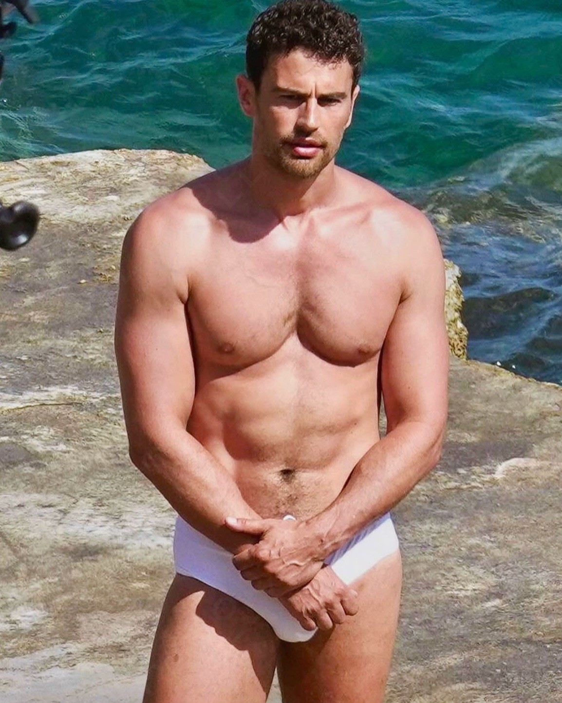 THEO JAMES 8x10 PHOTO WM