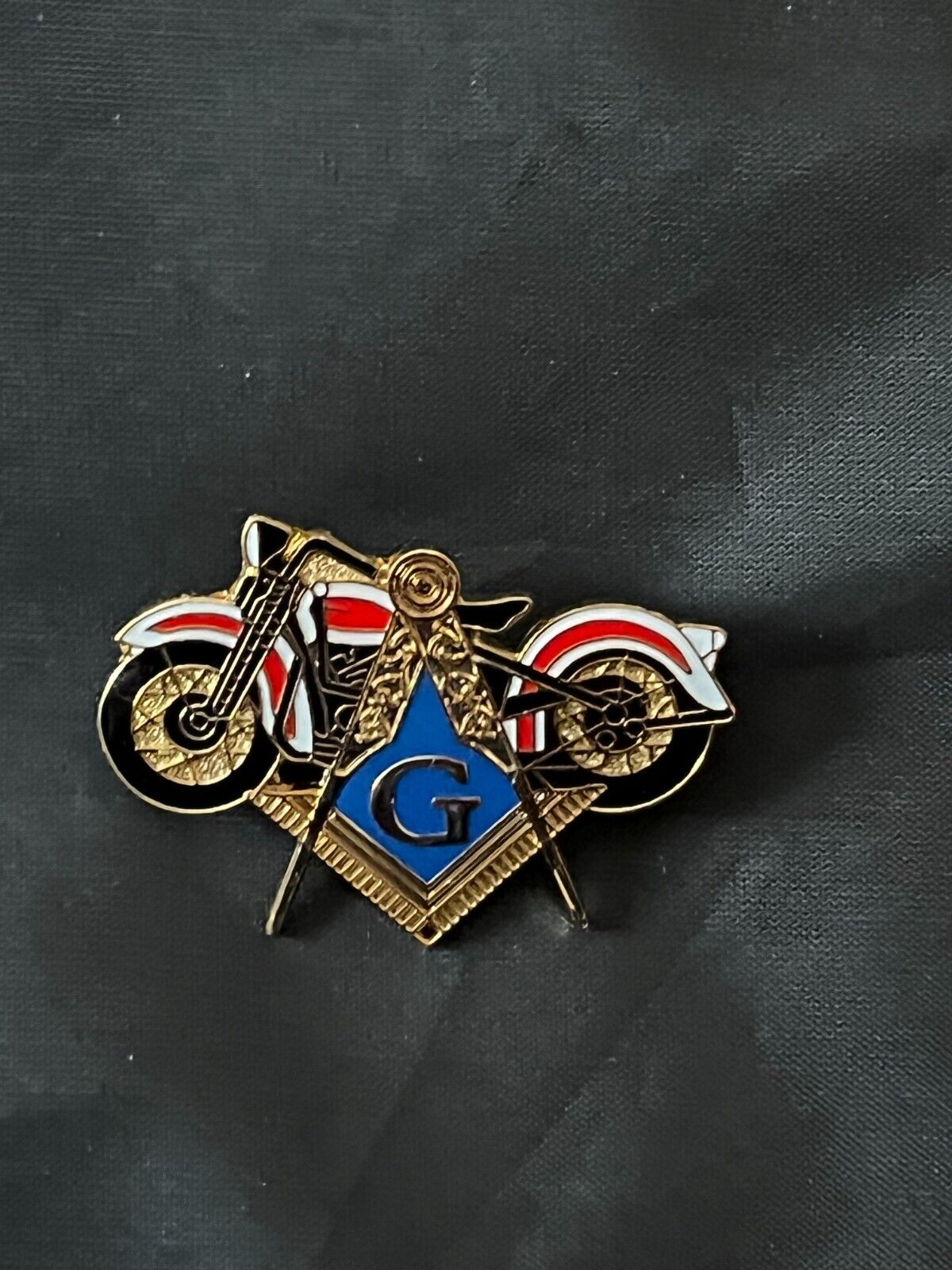 Square Compass Lapel Tac Pin Motorcycle Masonic Freemason Fraternity NEW