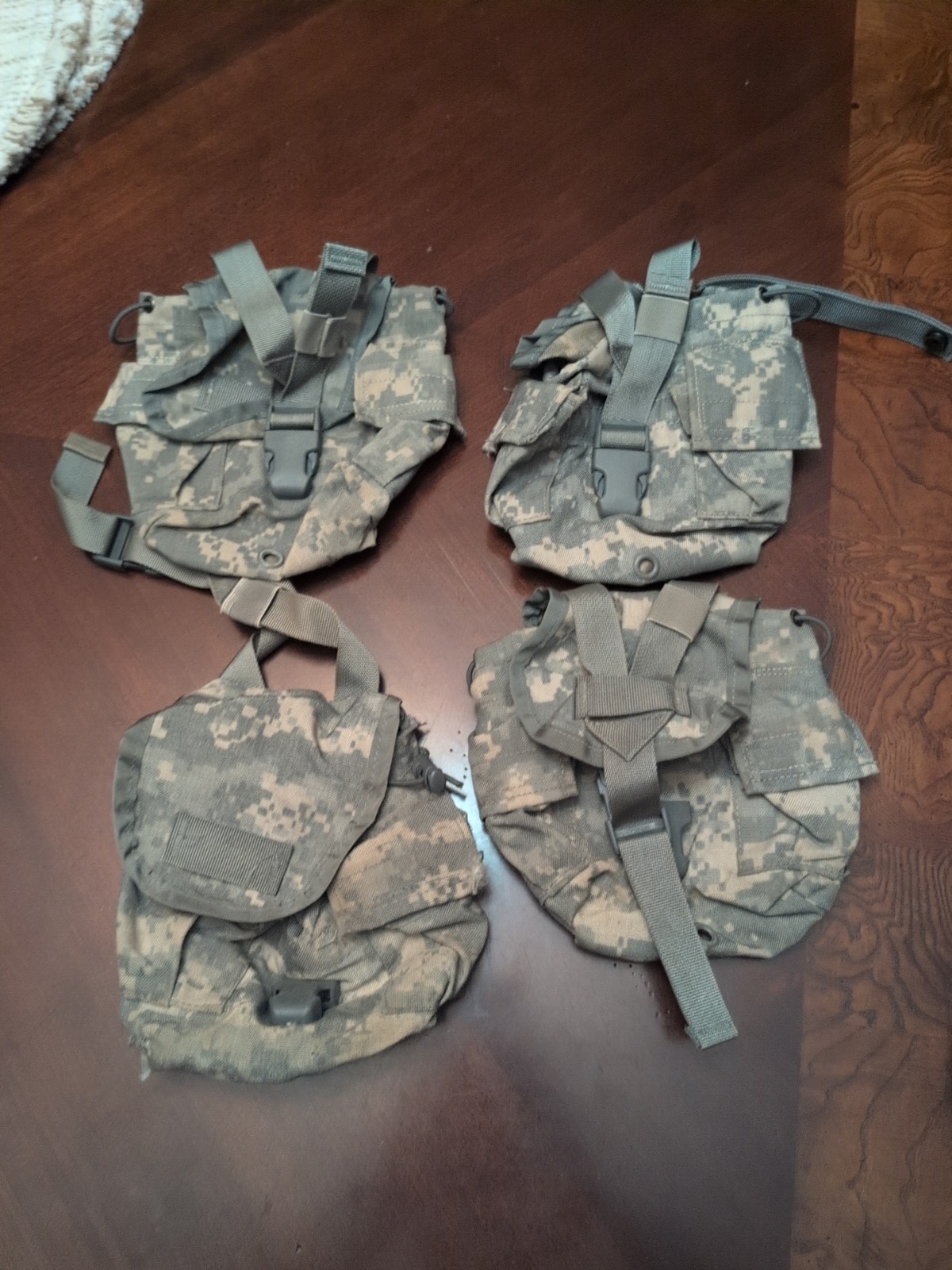 MOLLE II 1 QT Canteen Cover / General Purpose Pouch ACU - 4 Pack Needs repair