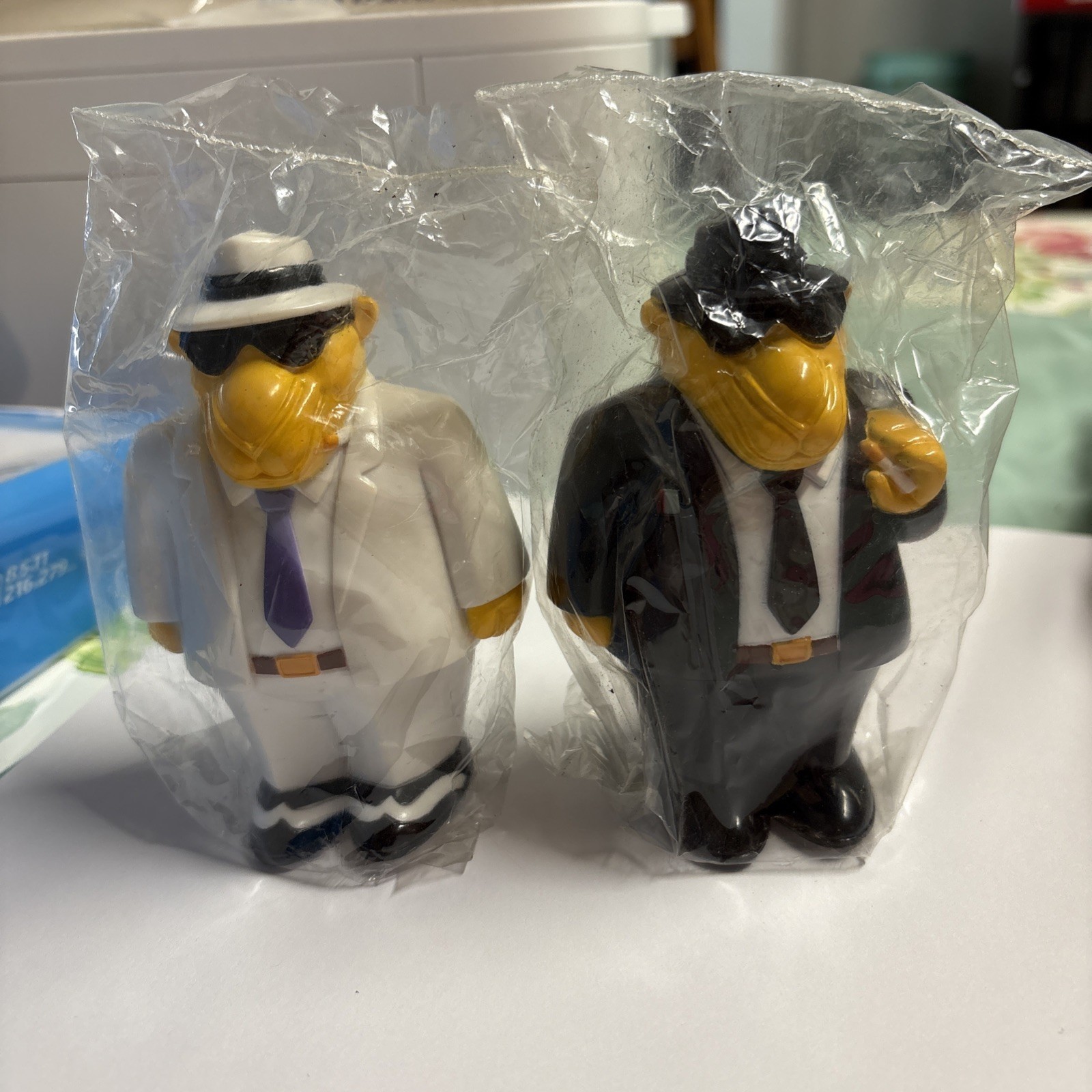 Joe Camel Salt & Pepper Shakers Factory Sealed No Box Vintage Set (MI1075602)