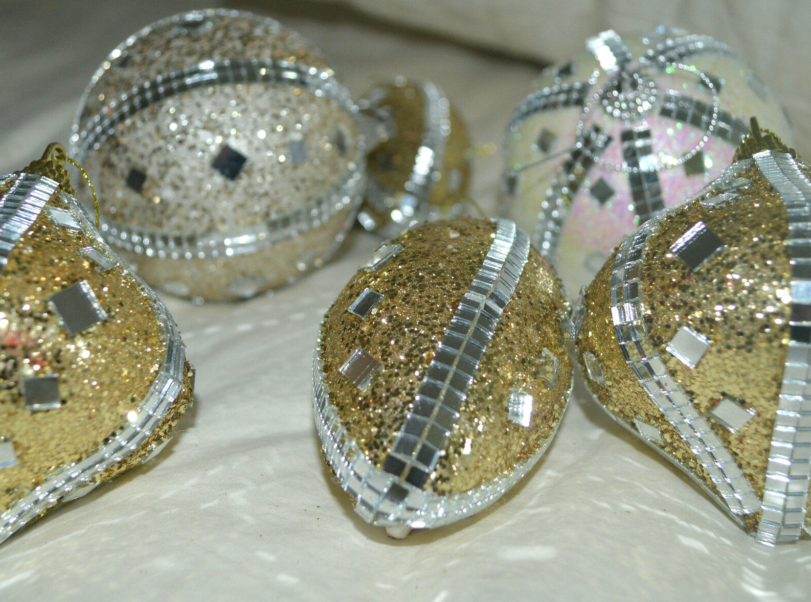 SILVER & GOLD CHRISTMAS ORNAMENTS 6 Handcrafted GLITTERY SHIMMERING Sequins 