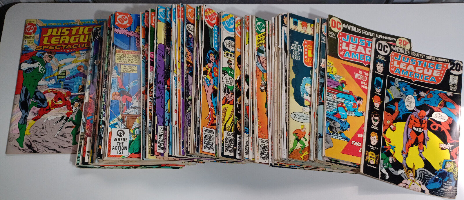 Justice League of America JLA Vol 1 DC Comics Lot of 74 Issues Between 106 - 232