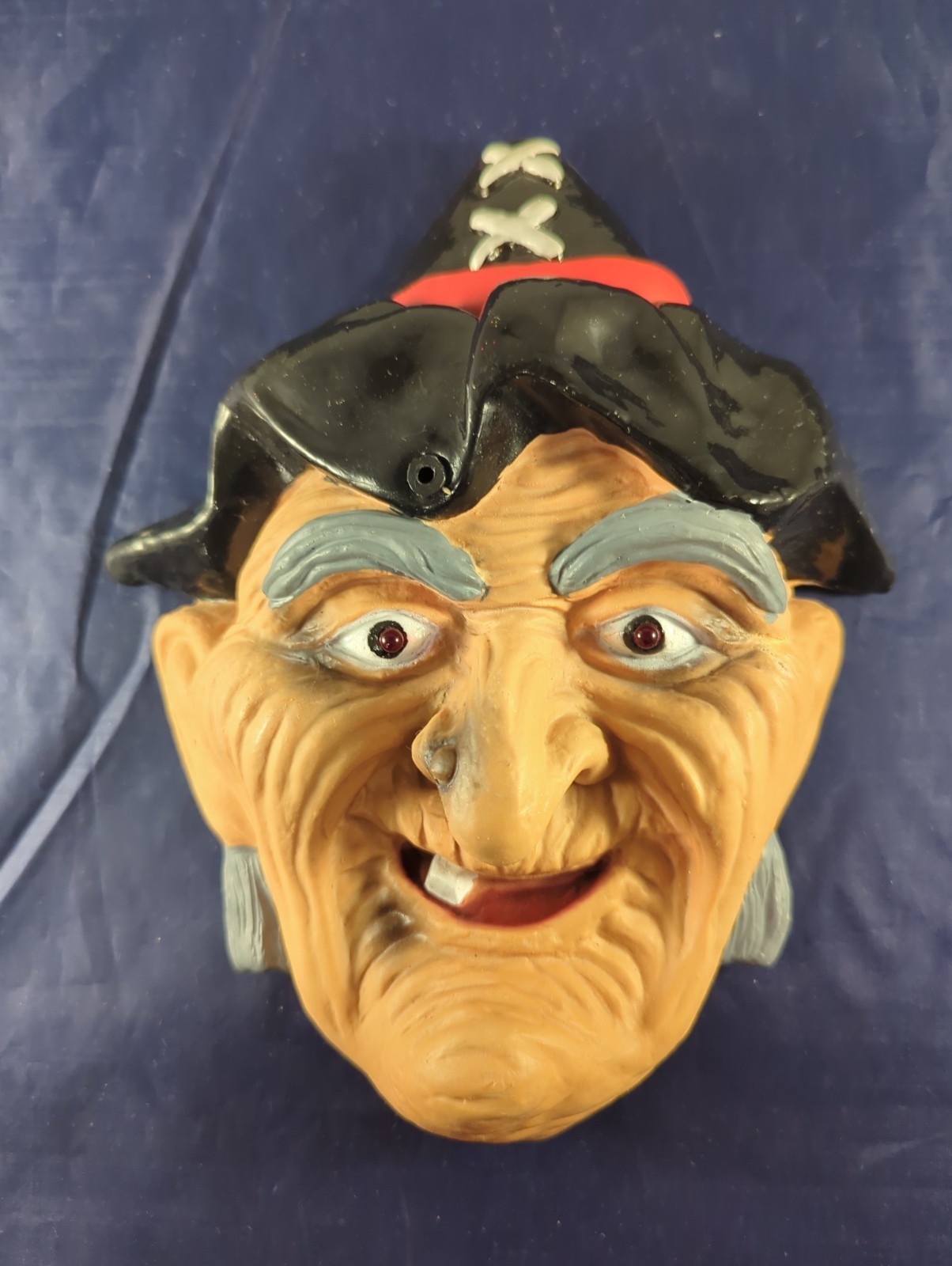 Halloween Plastic Blow Mold Hanging Witch Head Laugh Motion Sensor Works Vintage
