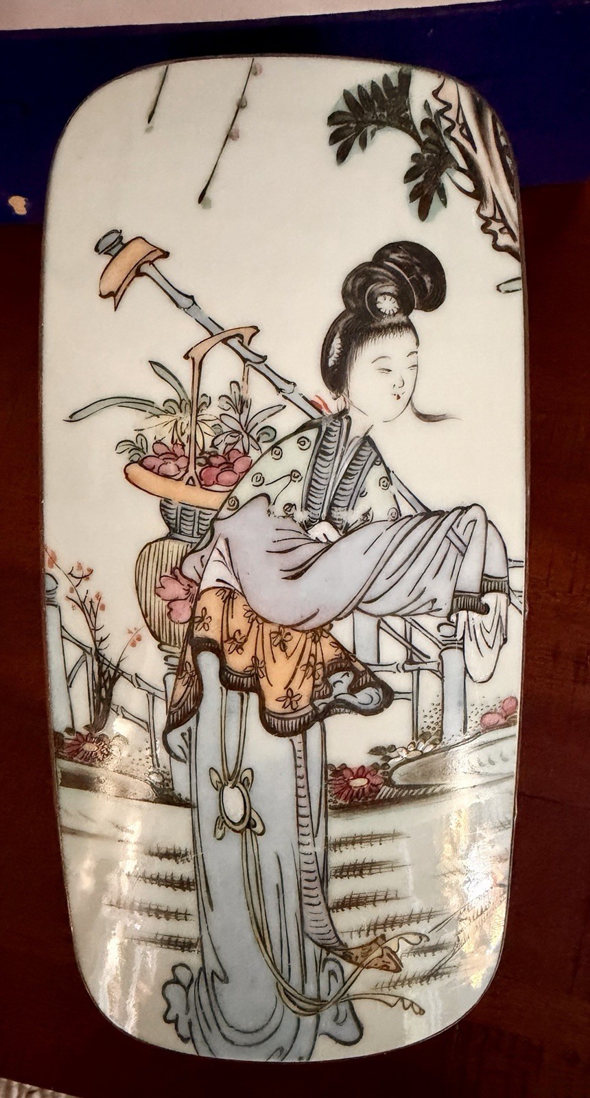 Vintage Large 8-1/2” Chinese Shard Metal Box W/Hand Painted Woman In Garden