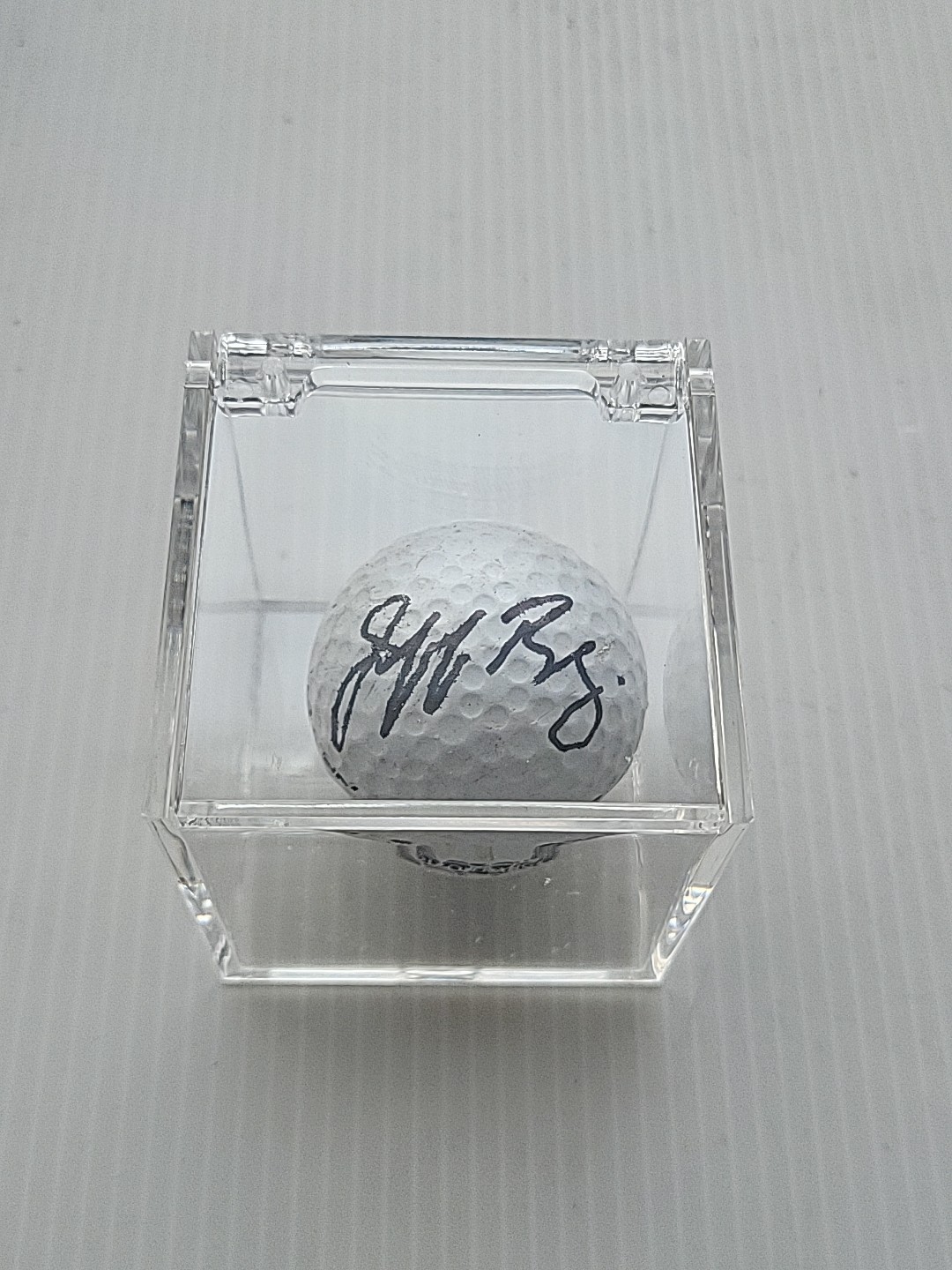 JEFF BEZOS Hand-Signed Autographed Golfball with COA and (Protective Case)