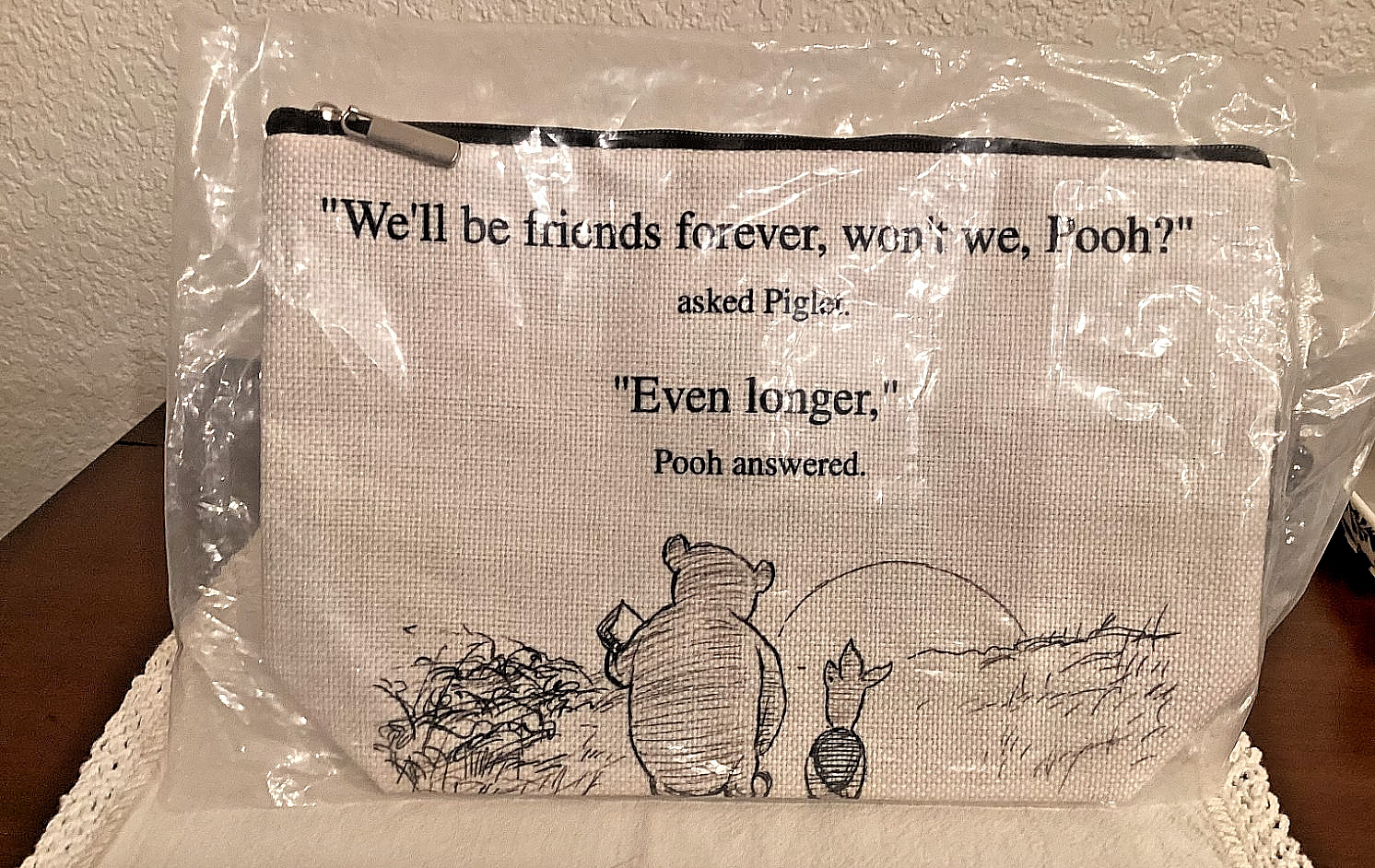 Disney Winnie the Pooh & Piglet Beige, Lined Zippered Pouch 10” X 7” NEW/Sealed