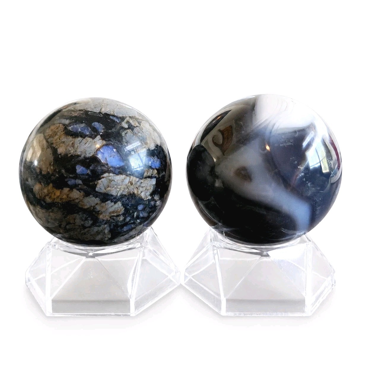 Lot Of 2 Natural Que Sera & Orca Agate Spheres - USA