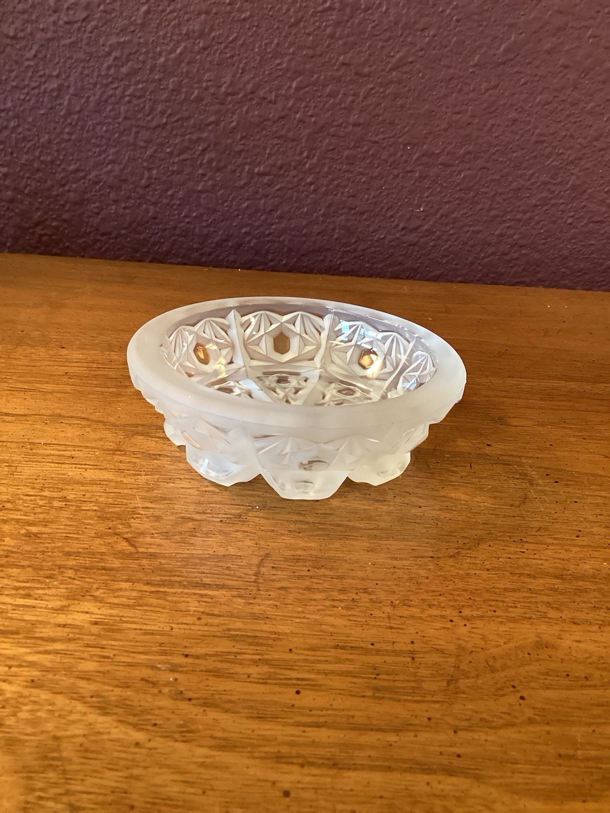 Vintage Art Deco Frosted Pressed Glass Footed Bowl/Trinket Dish