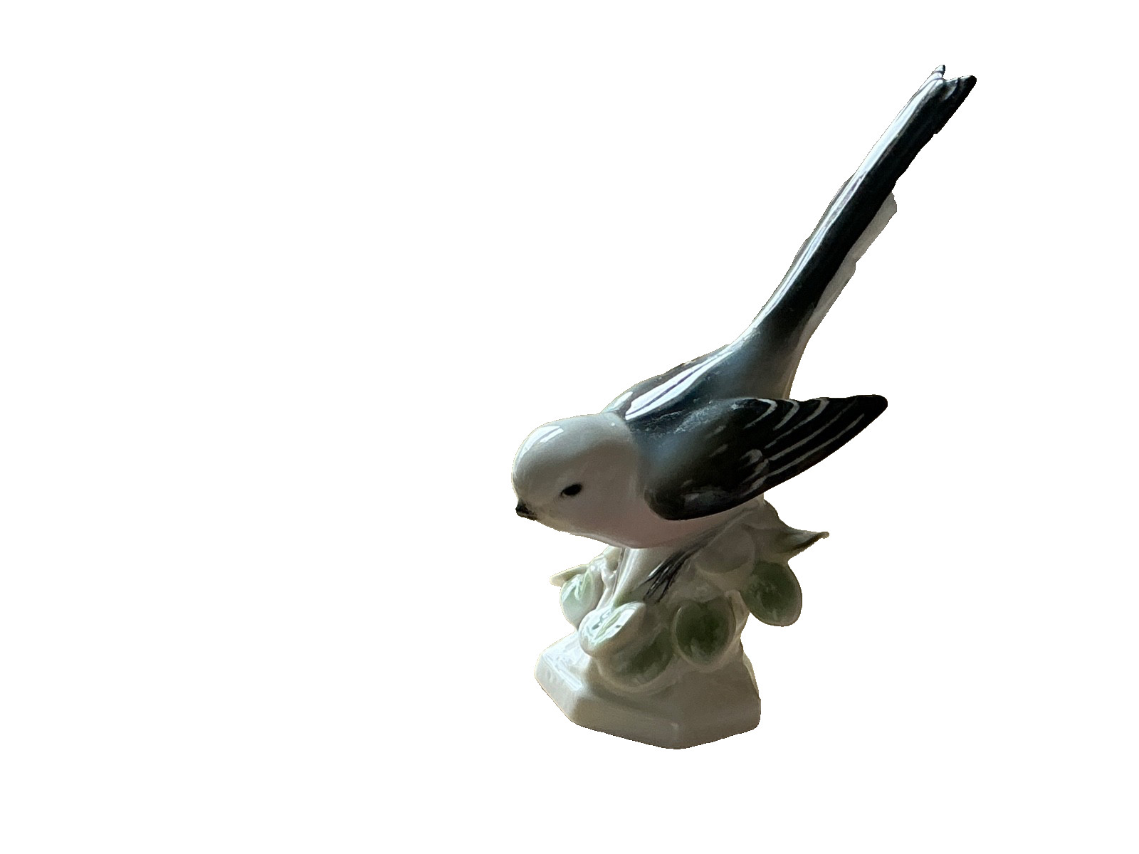 VNTG UNTERWEISSBACH LONG-TAILED BIRD ON BRANCH FIGURINE VNTG UNTERWEISSBACH LONG-TAILED BIRD ON BRANCH FIGURINE