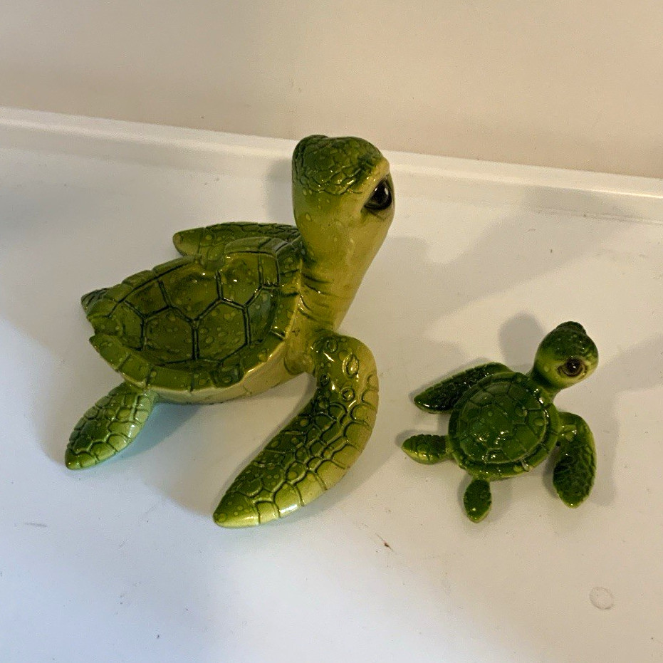 Green Turtle Figurines Set of 2 Large & Small Decorative Collectibles