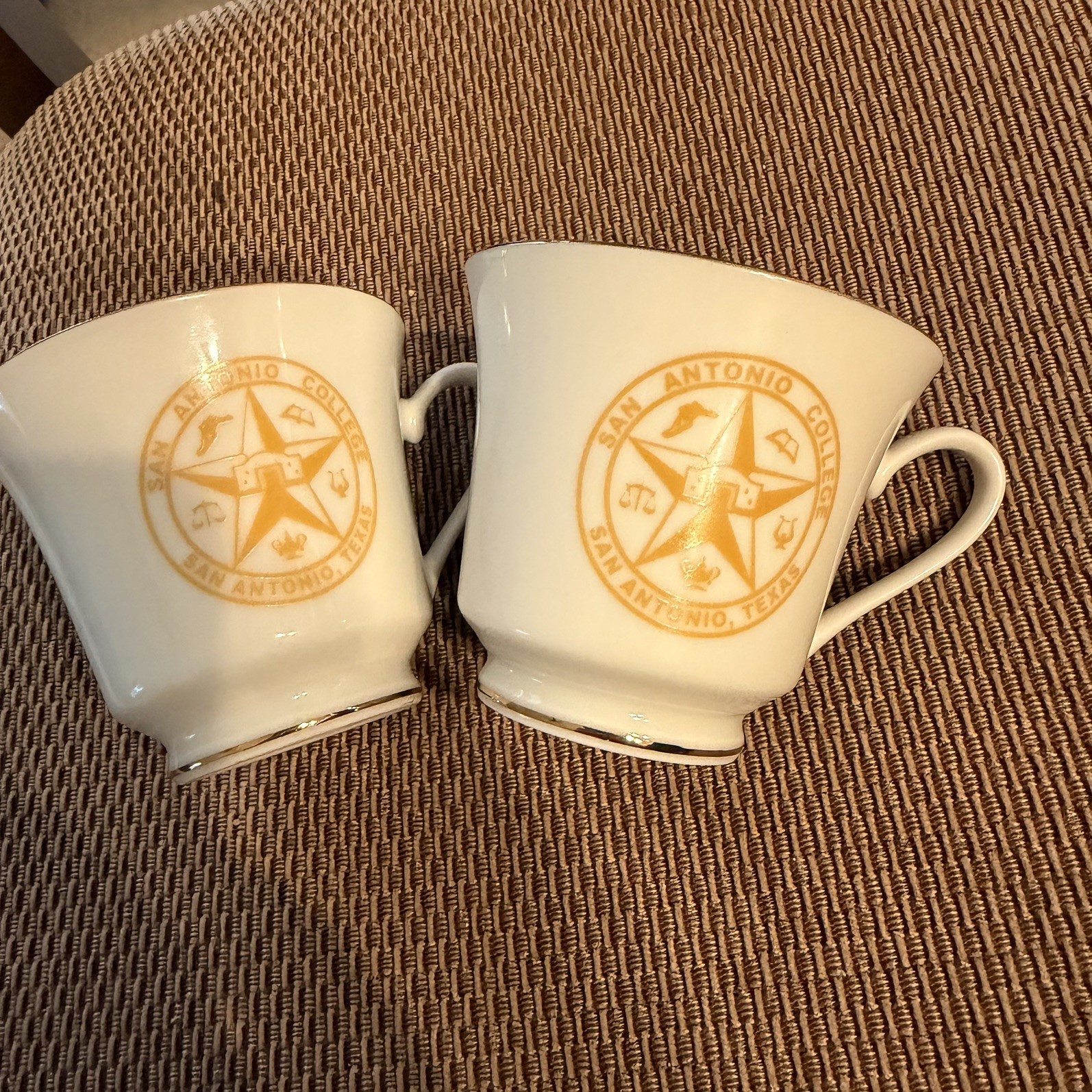 Vintage San Antonio College Coffee Cups Pair Gold Trim Texas SAC Souvenir