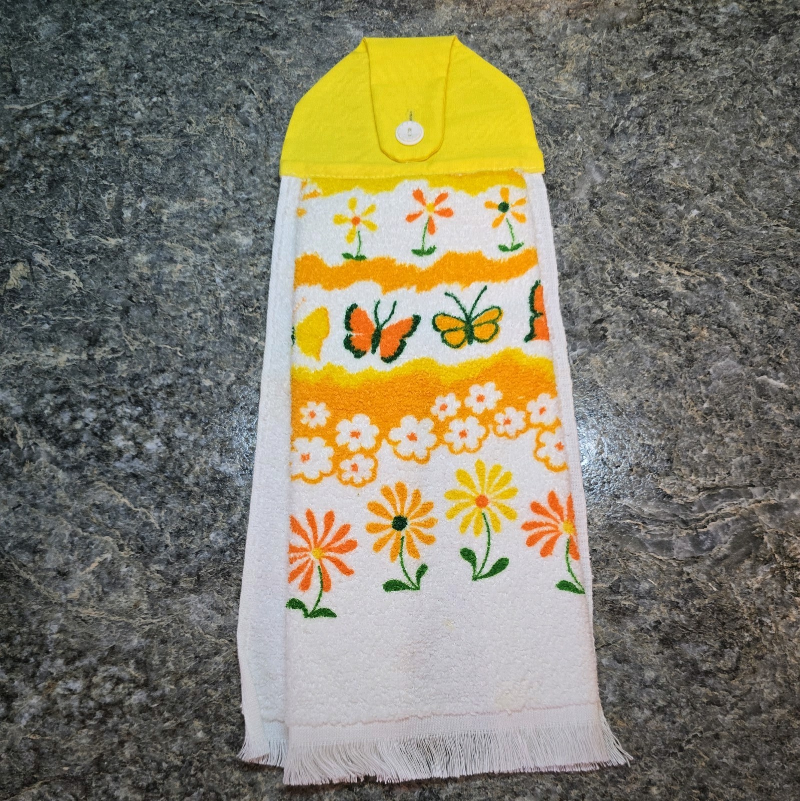 Vtg Retro 1970\'s Daisies Yellow Orange White Hanging Terrycloth Kitchen Towel 