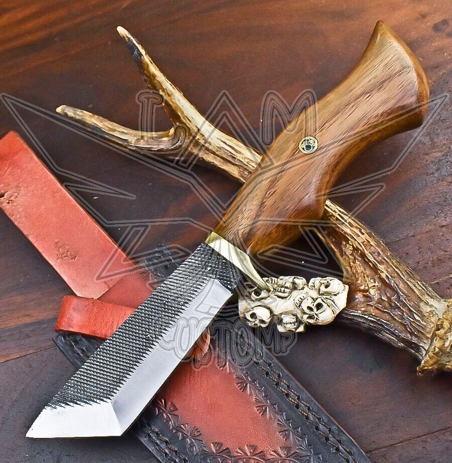 Sports Hammered D2 Tool Steel Hunting Skinner Knife Walnut Wood EDC Brass Guard