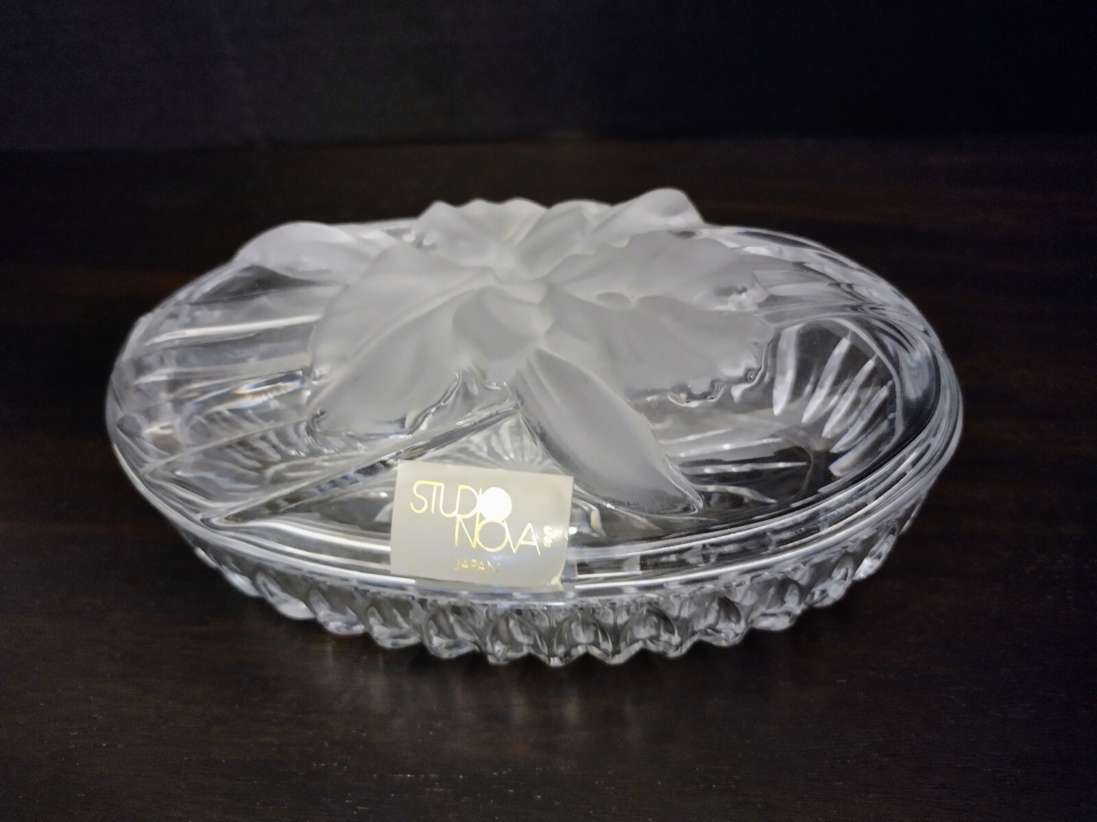 Vintage Studio Nova Crystal Oval Lidded Trinket Box Frosted Iris Japan 7\