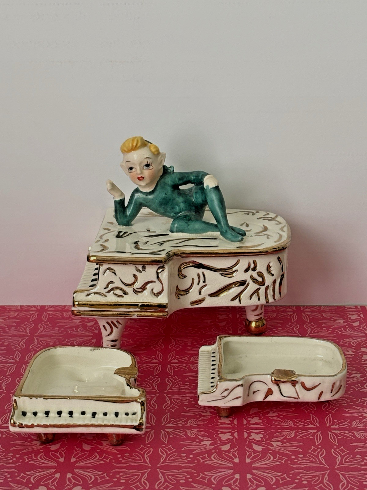 Vtg Lipper & Mann Elf Pixie on Piano Trinket Box w Matching Ashtrays L&M 4 Pcs Vtg Lipper & Mann Elf Pixie on Piano Trinket Box w Matching Ashtrays L&M 4 Pcs