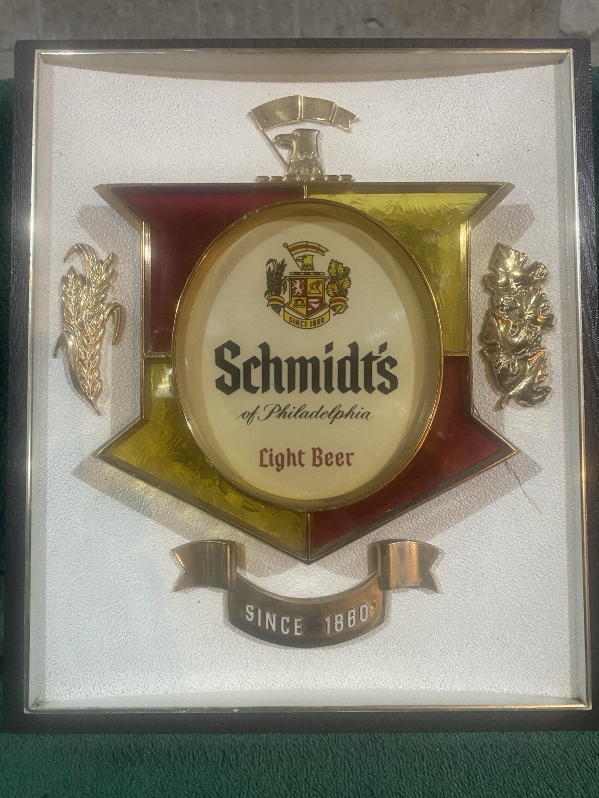 VINTAGE Schmidt's of Philadelphia Light Beer Illuminated Breweriana Sign VINTAGE Schmidt's of Philadelphia Light Beer Illuminated Breweriana Sign