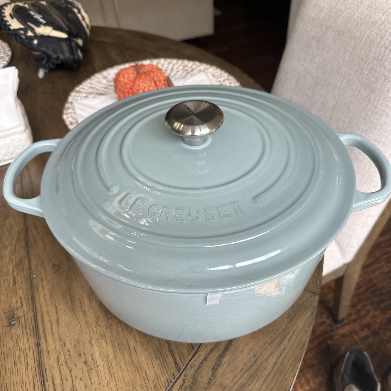 Le Creuset 9 qt. Signature Enameled Cast Iron Round Oven 30 Sea Salt. New No Box