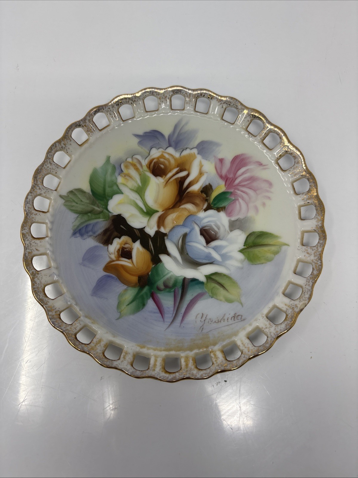 Vintage Decorative Rose Plate Gold Trim Open Edge 