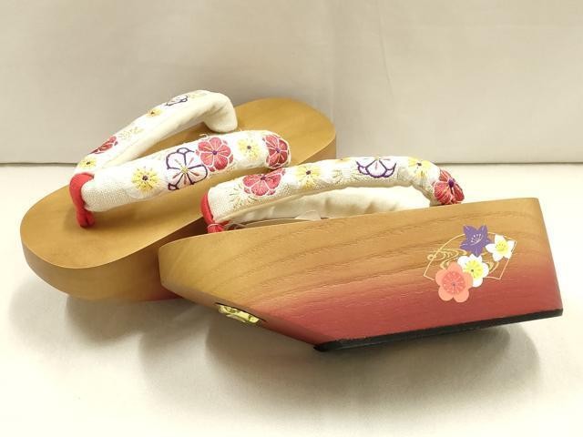 Heiwaya Kimono Accessories Pokkuri Geta Embroidery Unused Japanese Footwear