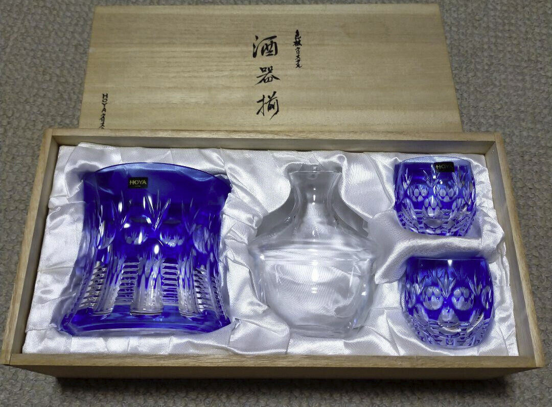 HOYA Crystal Kiriko Glass & Bottle Set Japan For Cold Sake
