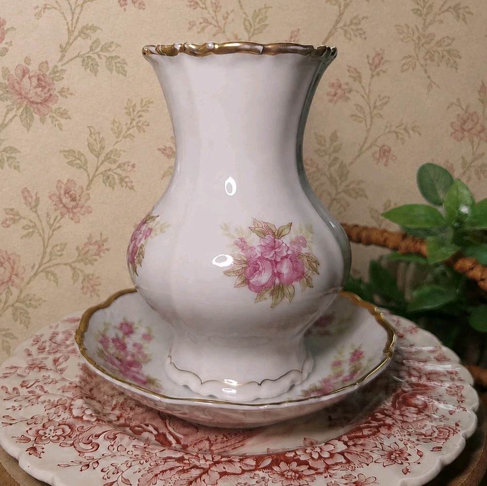 GRACE CHINA Vase and Saucer Set Dresden Rose Porcelain Gold Trim Germany 17315