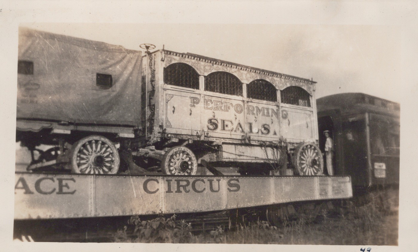 Hagenbeck-Wallace Circus Seal Cage Wagon on Train 1934 - Original Photo