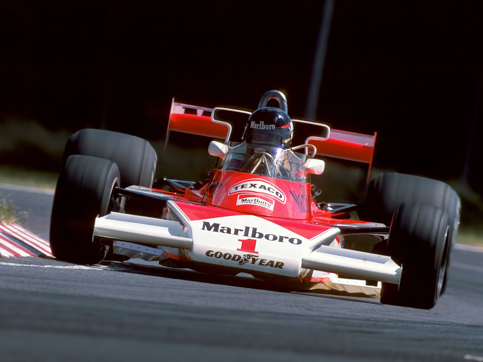 Cars 1976 mclaren m26 formula f 1 race Art Print Poster 11x17