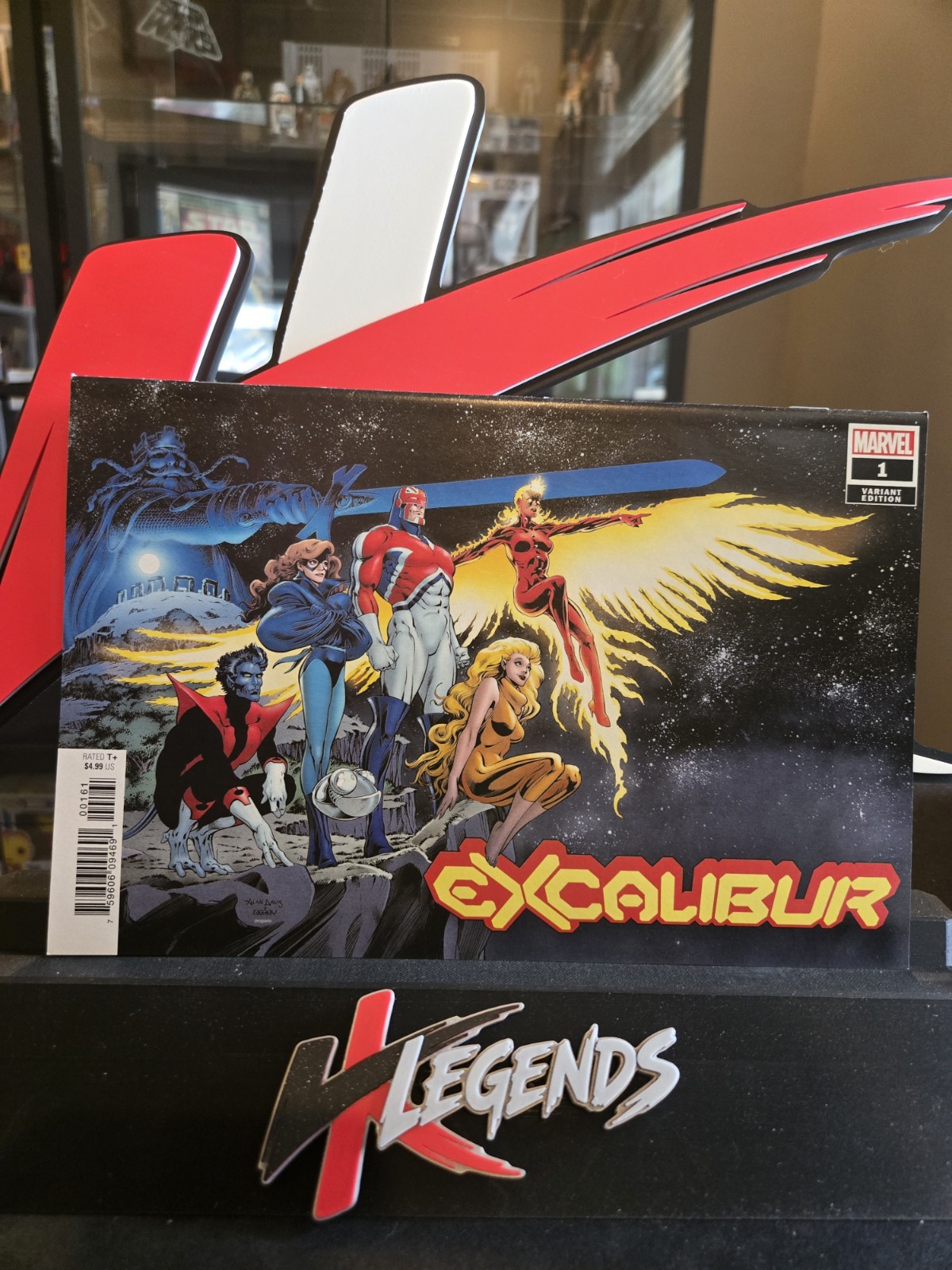 Excalibur #1 Alan Davis Hidden Gem Incentive 1:50 (Marvel 2019) (B01) Excalibur #1 Alan Davis Hidden Gem Incentive 1:50 (Marvel 2019) (B01)