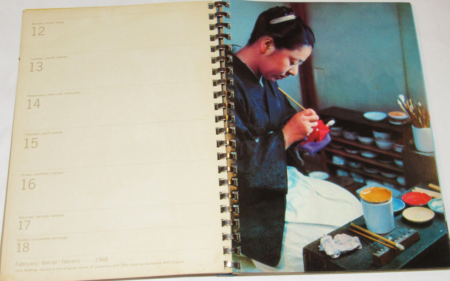 VINTAGE 1968 JAPAN DESK DIARY/CALENDAR ILLUSTRATED MOUNT FUJI/RAILWAY/SHRINE++