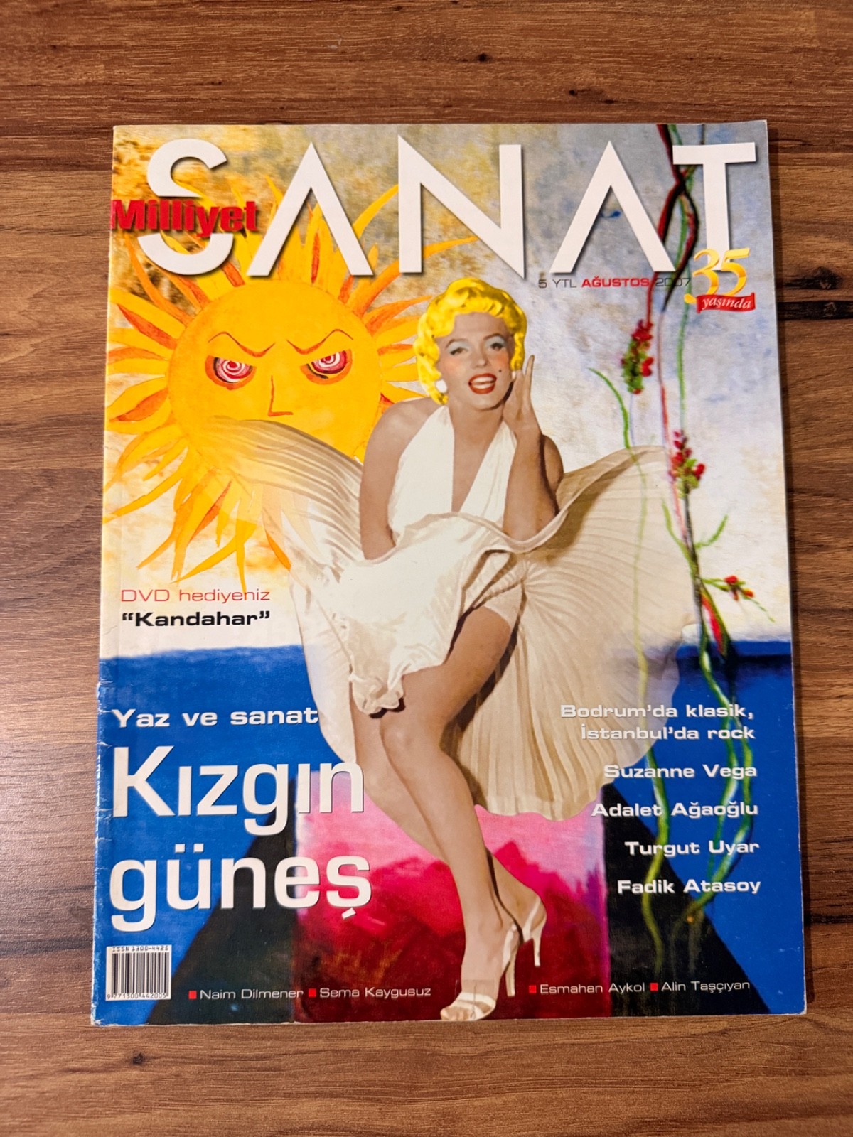 Marilyn Monroe Milliyet Sanat August 2007 Turkish Art Magazine Rare Cover