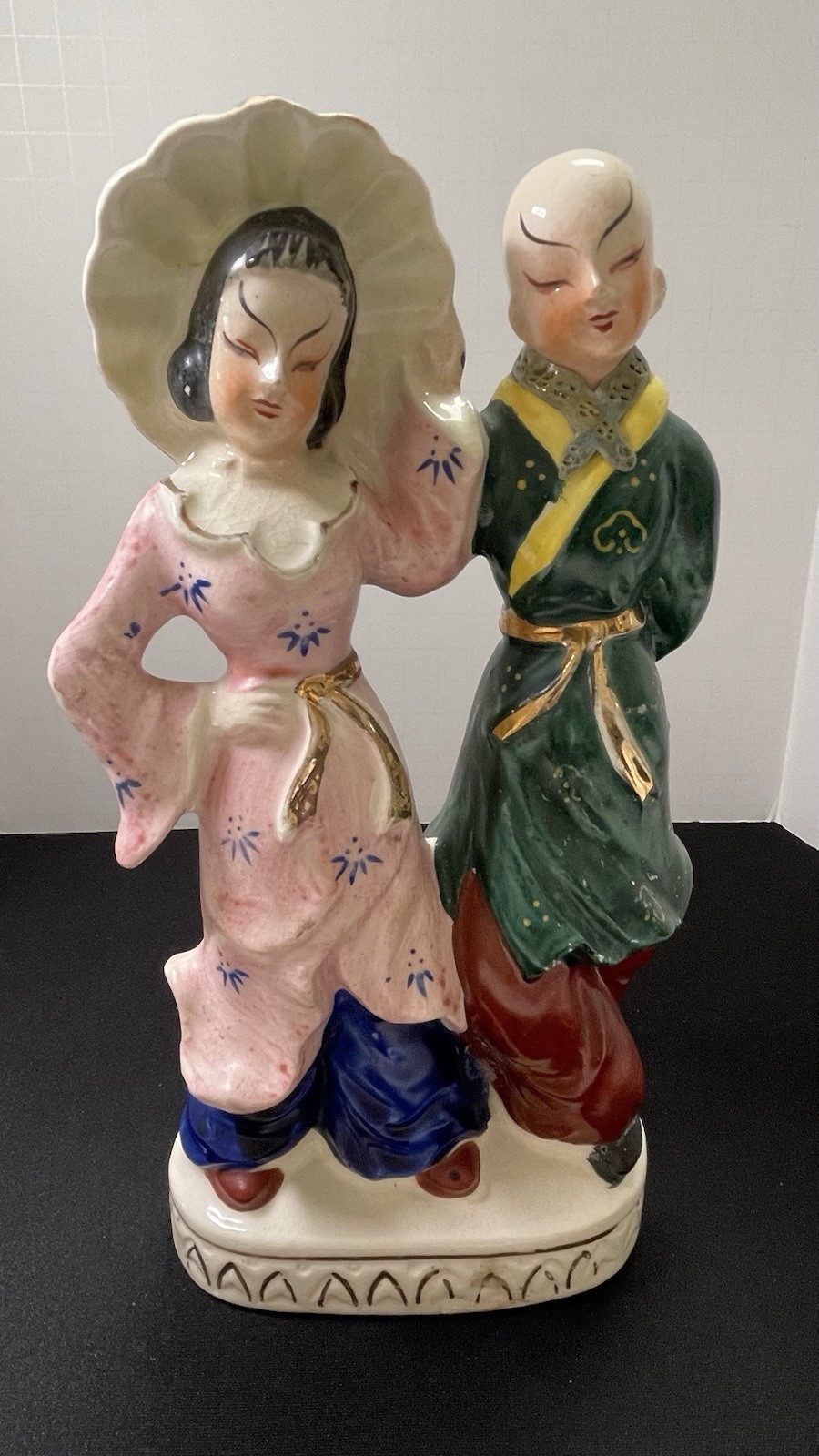 Vintage 1945-52 Occupied Japan Marked Asian Chinese Couple 8.75” Hand Painted