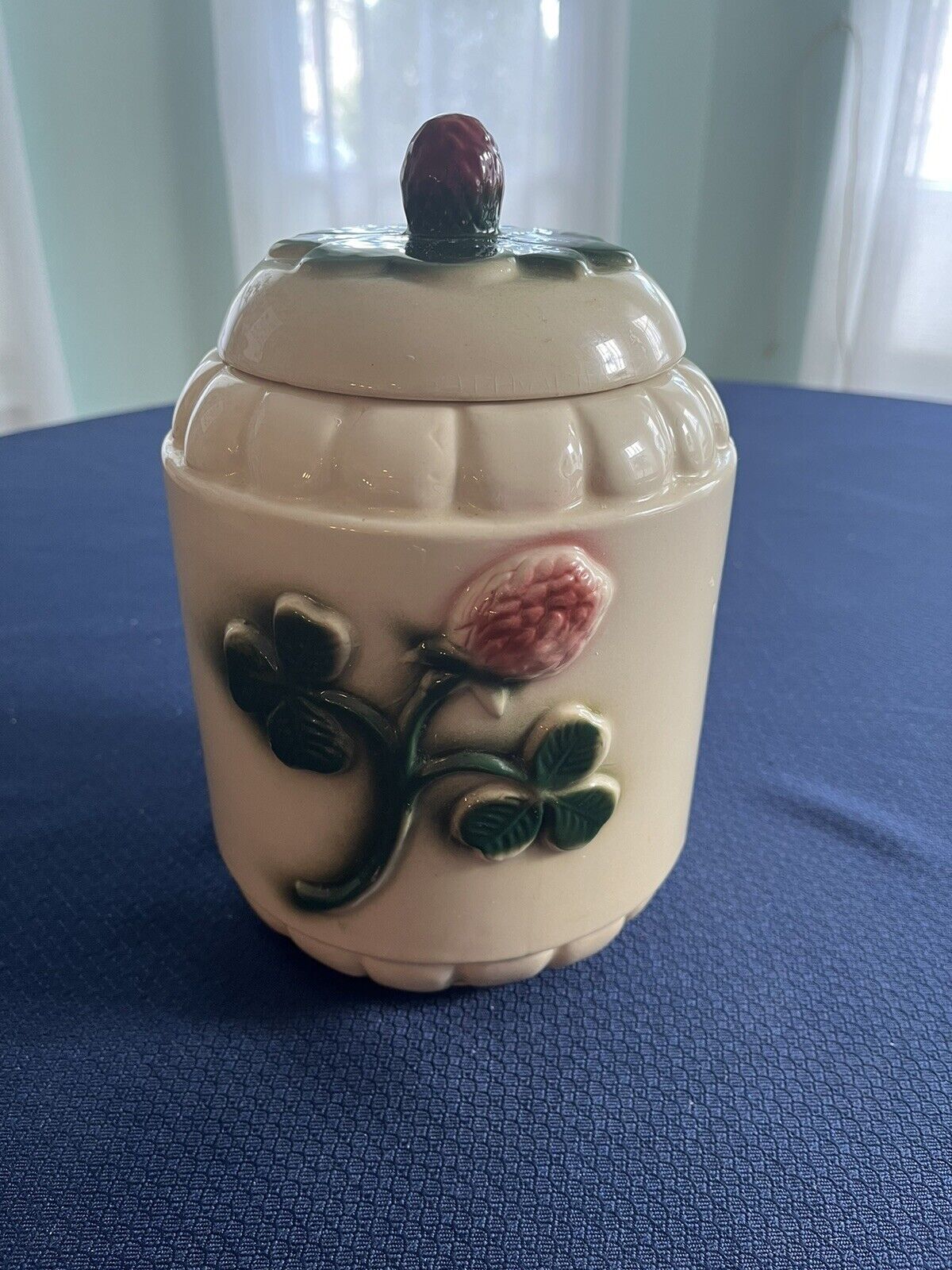 Vintage 1955 Brush McCoy Pottery Cloverleaf Cookie Jar, beautiful 