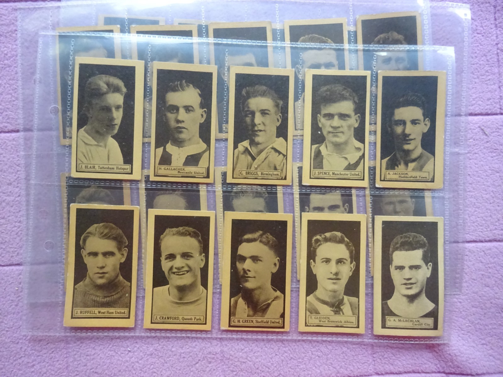 COMPLETE SET - DC THOMSON ROVER - THIS YEARS TOP FORM FOOTBALLERS  DIXIE DEAN GD